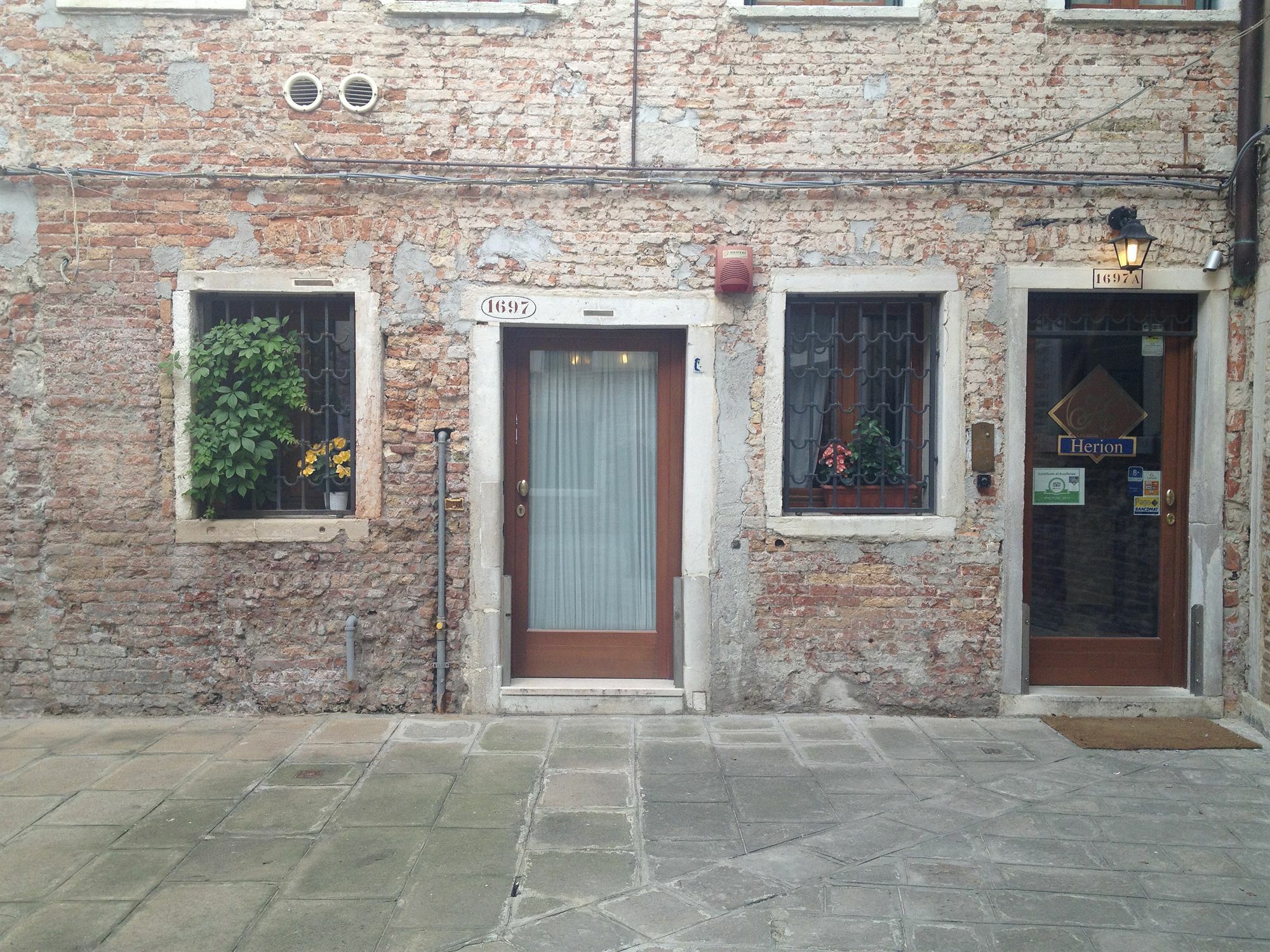 Locanda Herion Hotel Venice Exterior photo